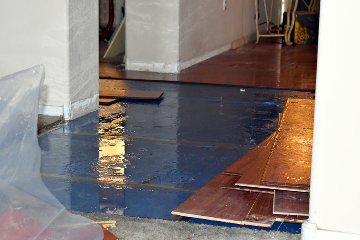 slab leak emergency water Damage to Room in Home
